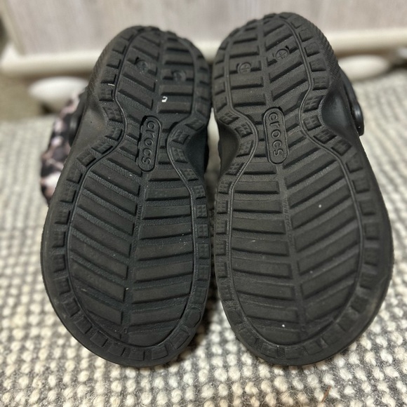 Crocs Classic Lined Neo Puff Boot Size 4 - Picture 7 of 7